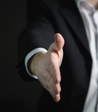 Beragam penawaran menarik untuk memenuhi kebutuhan belanja Anda dengan harga terbaik.