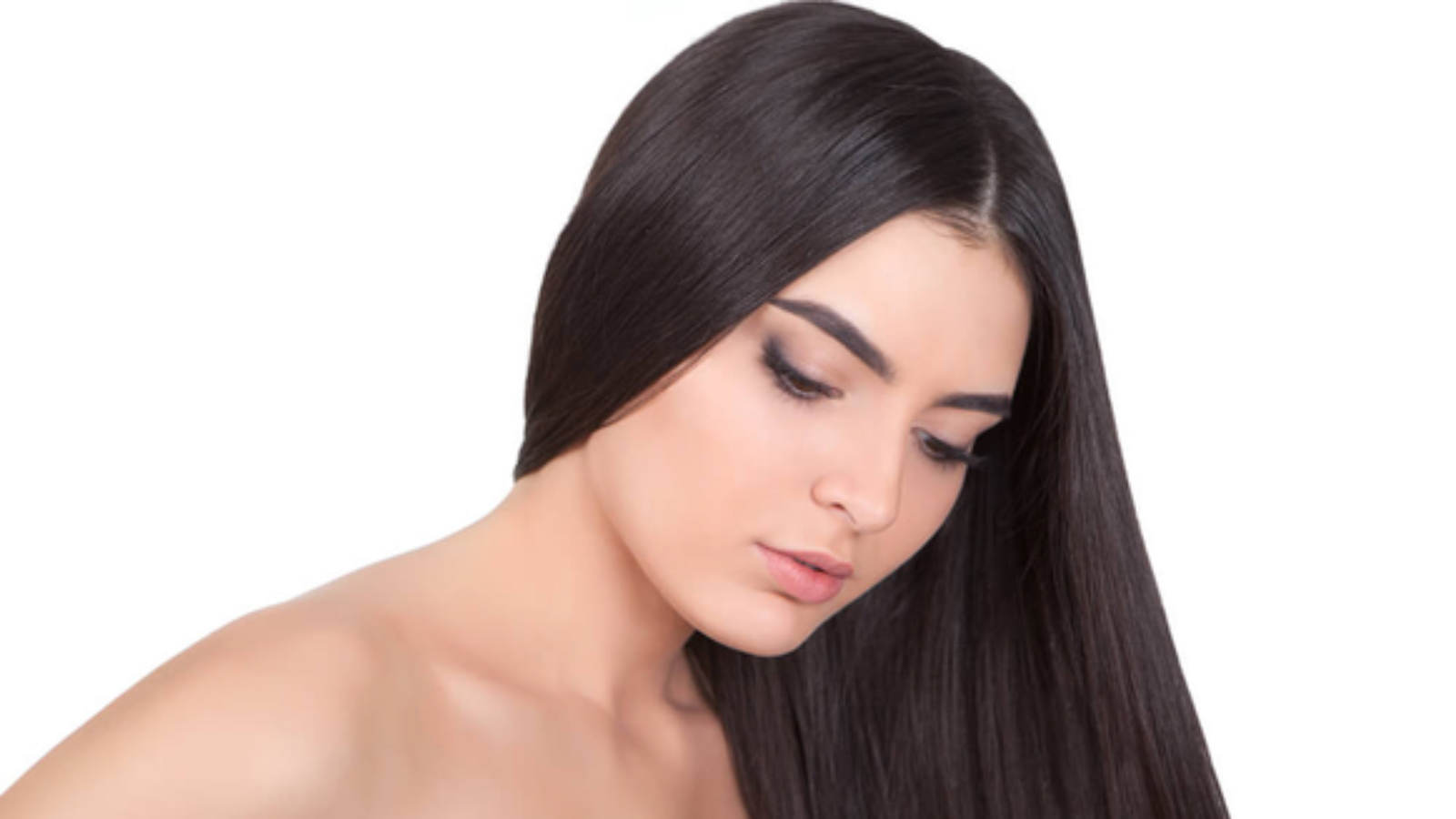 Perubahan rambut Rara Febtarina sebelum dan sesudah memakai Natur Hair Tonic, dari rambut rontok menjadi lebih tebal dan kuat.